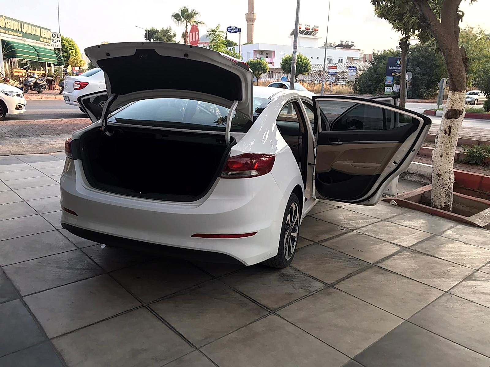 Antalya Kiralık Hyundai Elantra