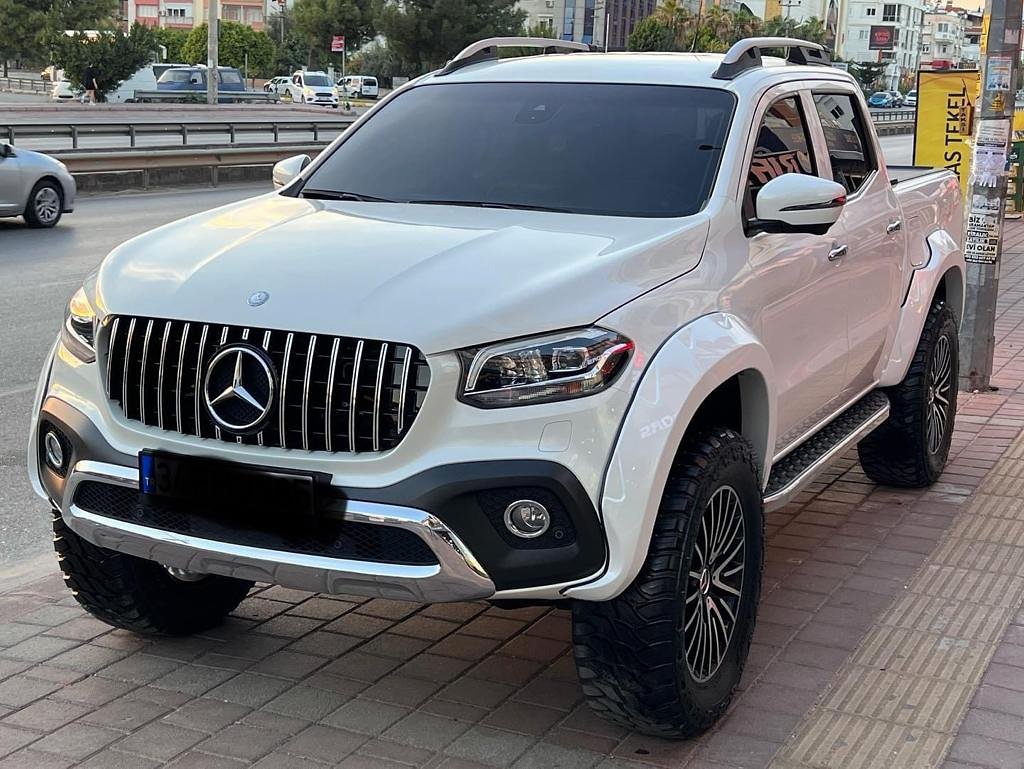 Antalya Kiralık Mercedes XClass