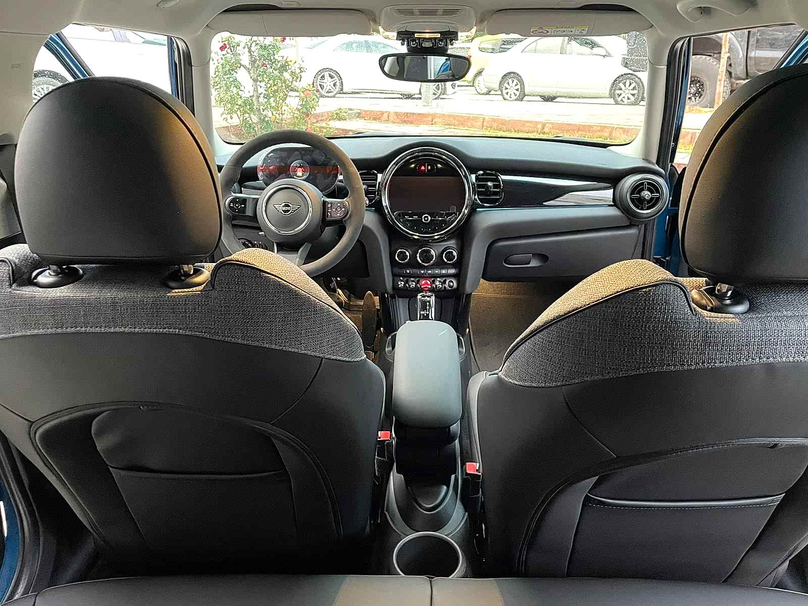 Antalya Kiralık Mini Cooper